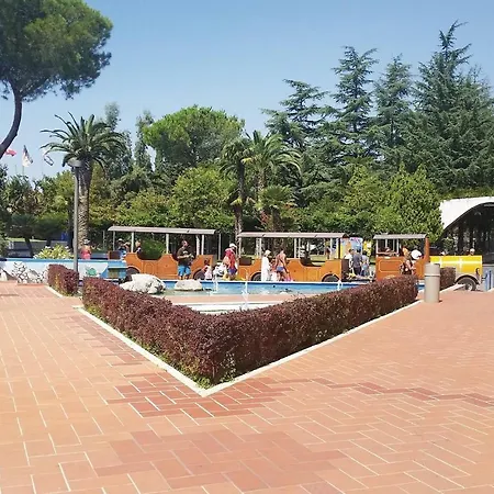 Apt. Standard 4 2 Praia a Mare